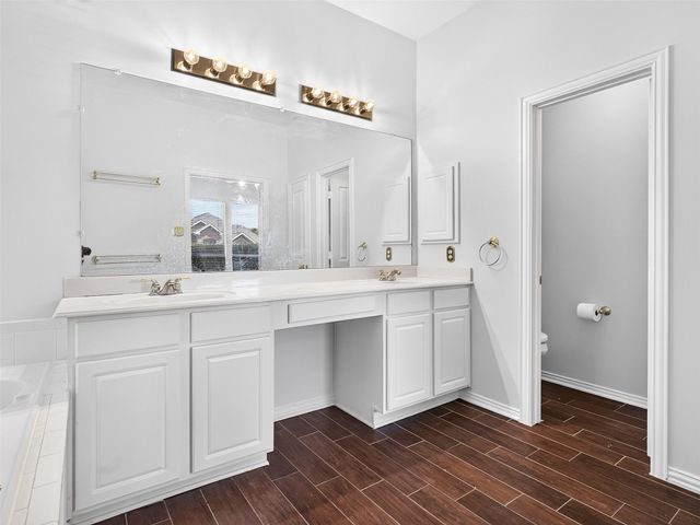 456 Ridge Meade Drive, Lewisville, TX 75067