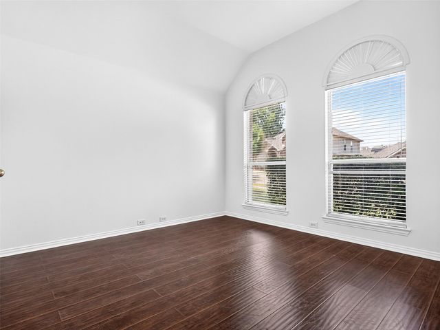 456 Ridge Meade Drive, Lewisville, TX 75067