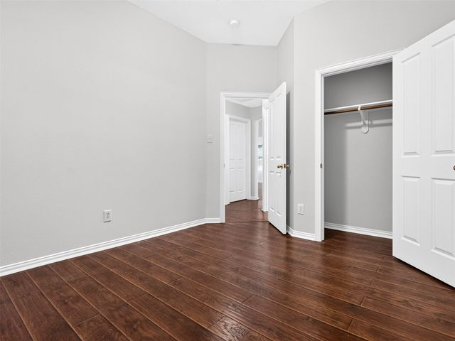 456 Ridge Meade Drive, Lewisville, TX 75067