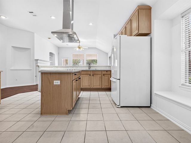 456 Ridge Meade Drive, Lewisville, TX 75067