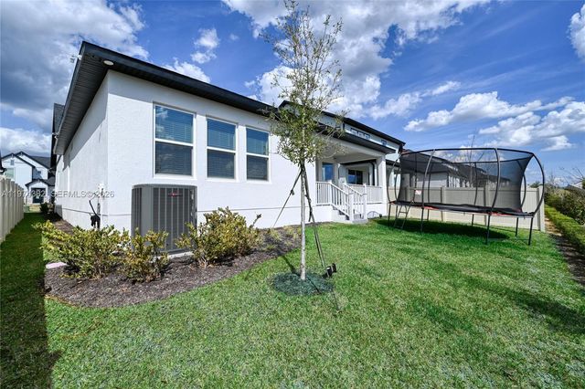 16966 Cedar Valley Cir, Clermont, FL 34711