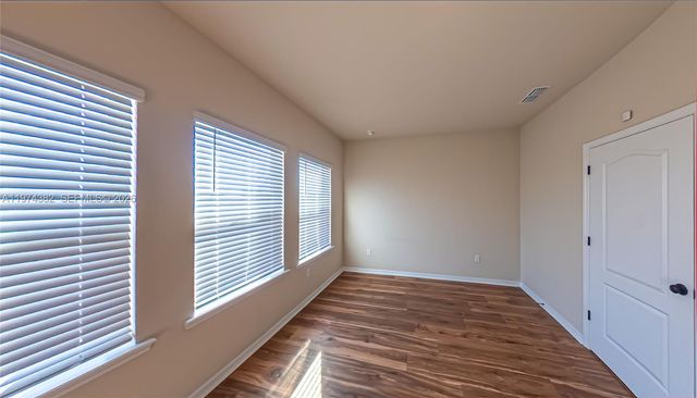 16966 Cedar Valley Cir, Clermont, FL 34711