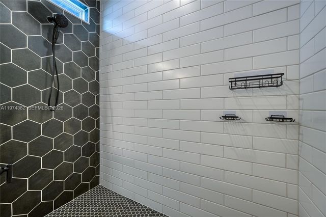 16966 Cedar Valley Cir, Clermont, FL 34711