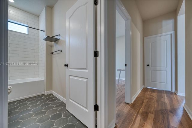 16966 Cedar Valley Cir, Clermont, FL 34711