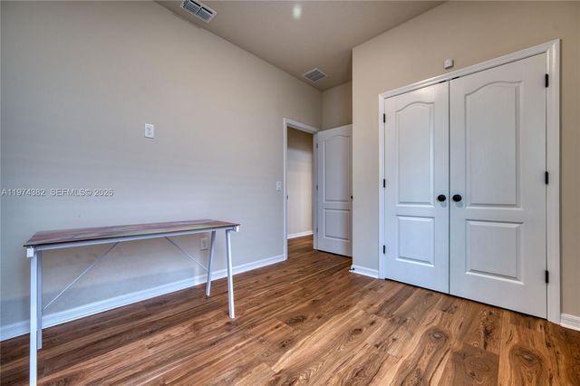 16966 Cedar Valley Cir, Clermont, FL 34711