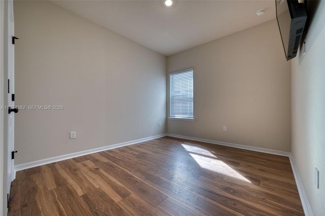 16966 Cedar Valley Cir, Clermont, FL 34711