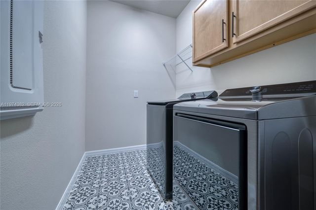 16966 Cedar Valley Cir, Clermont, FL 34711