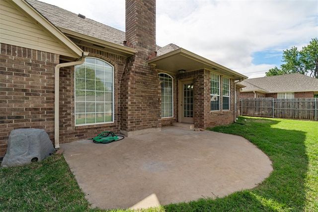 1413 Copperfield Drive, Edmond, OK 73003