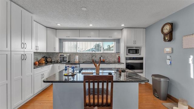 3120 SHADY OAK DRIVE E, Lakeland, FL 33810