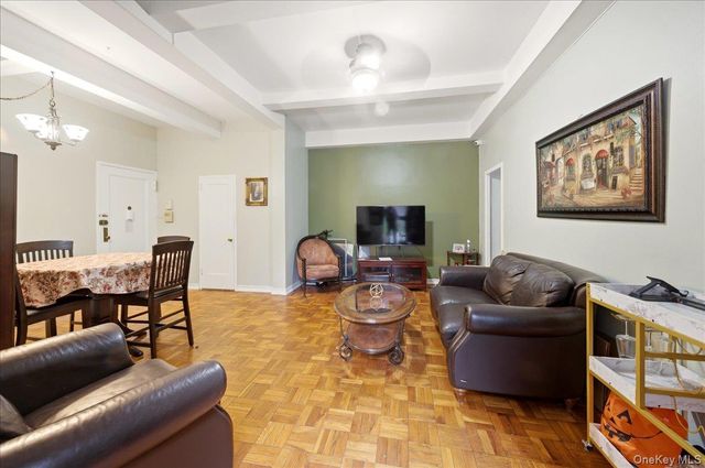 1561 Metropolitan Avenue TB, Bronx, NY 10462