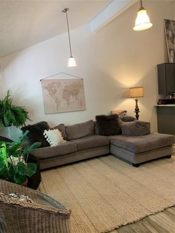 2904 Old Houston Road 7, Huntsville, TX 77340