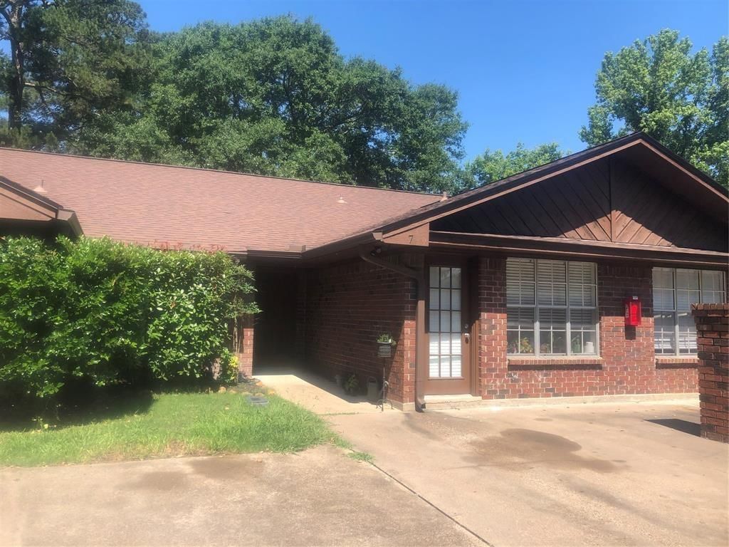 2904 Old Houston Road 7, Huntsville, TX 77340