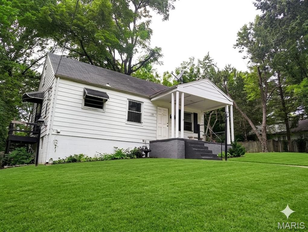19 N Harvey Avenue, Ferguson, MO 63135