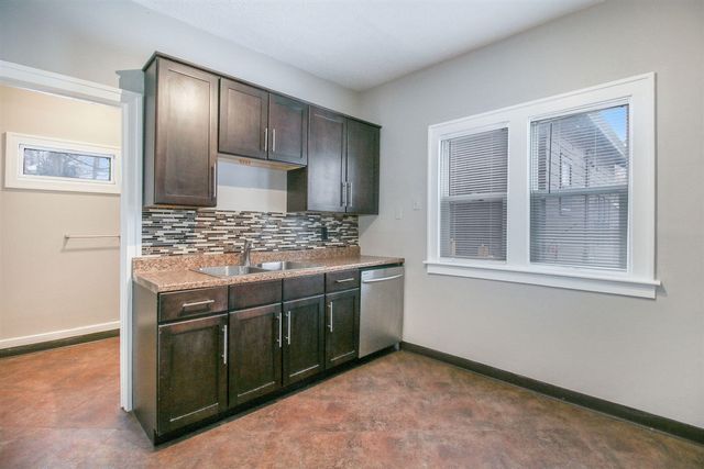 942-944 Sherman Street, Grand Rapids, MI 49506