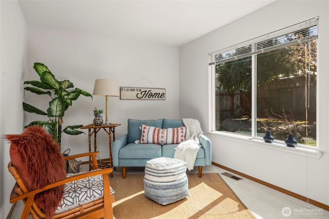 11003 Pansy Place NW, Silverdale, WA 98383
