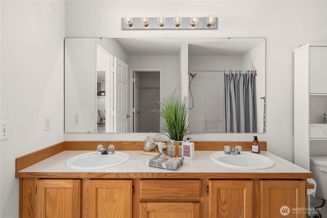 11003 Pansy Place NW, Silverdale, WA 98383