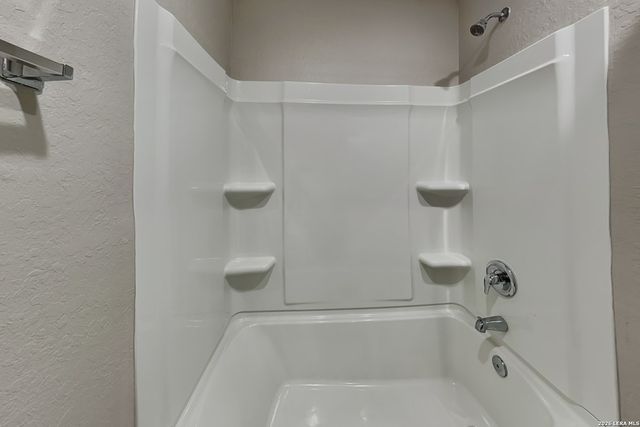205 Free Waters, Seguin, TX 78155