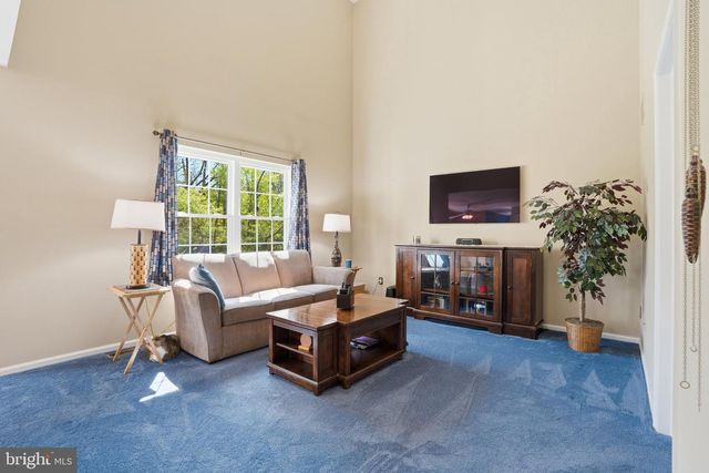 667 BIRCH CIR, Telford, PA 18969