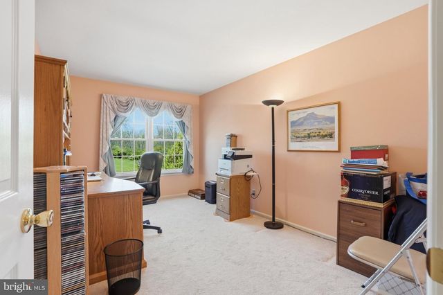 667 BIRCH CIR, Telford, PA 18969