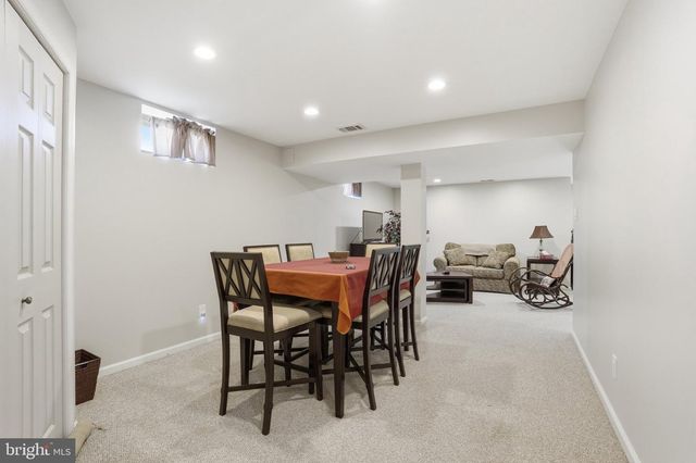 667 BIRCH CIR, Telford, PA 18969