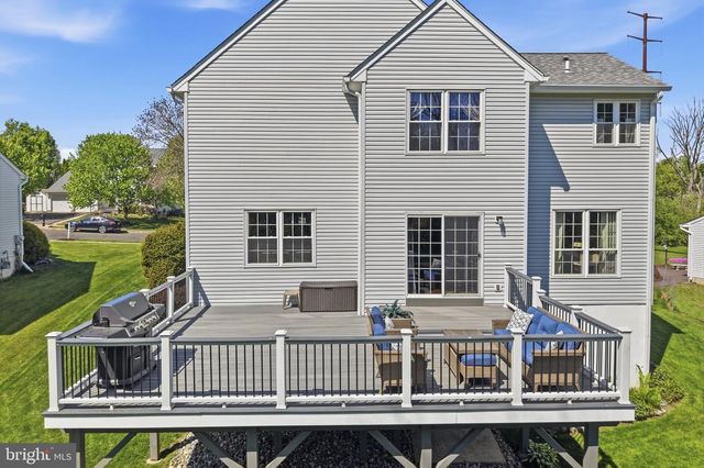 667 BIRCH CIR, Telford, PA 18969