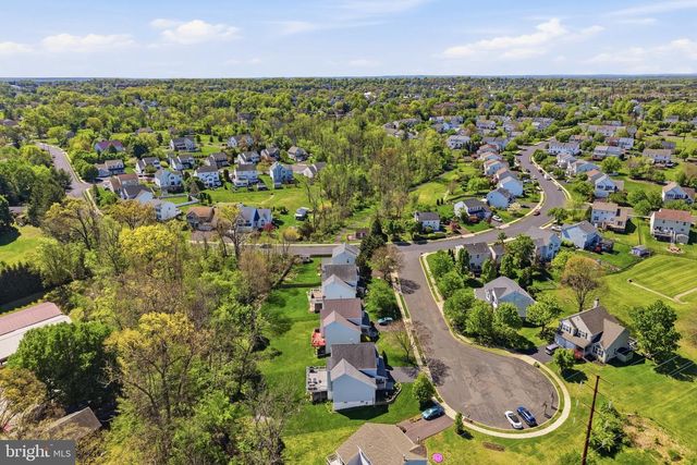 667 BIRCH CIR, Telford, PA 18969