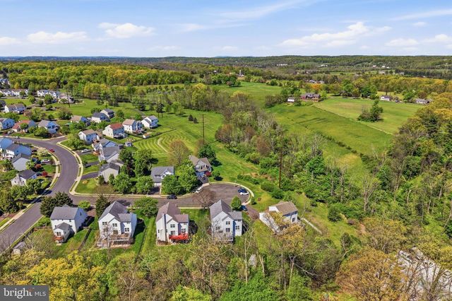 667 BIRCH CIR, Telford, PA 18969