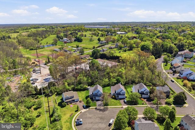 667 BIRCH CIR, Telford, PA 18969