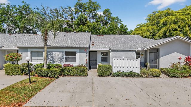 8901 Windtree Street, Boca Raton, FL 33496