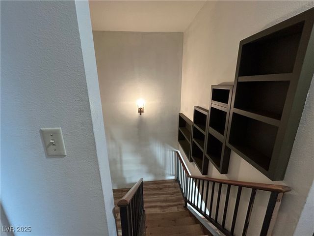 5915 Laredo Street, Las Vegas, NV 89146