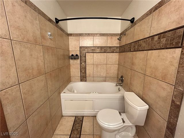 5915 Laredo Street, Las Vegas, NV 89146