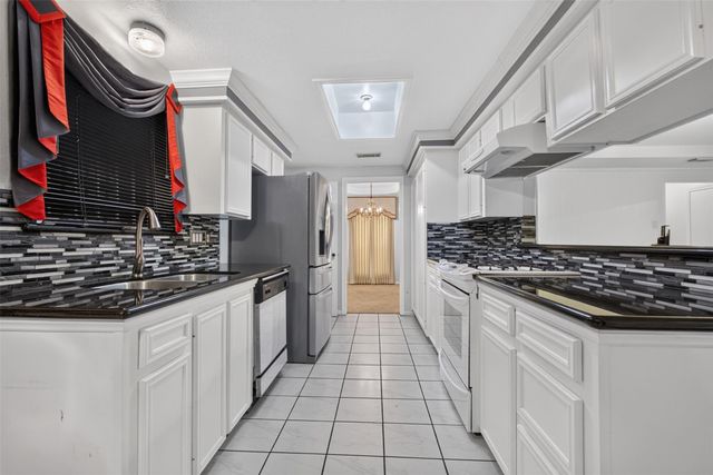 5010 Bricker Street, Houston, TX 77033