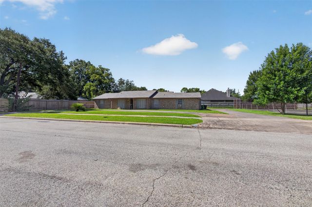 5010 Bricker Street, Houston, TX 77033