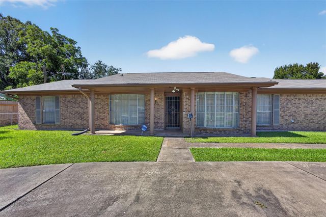5010 Bricker Street, Houston, TX 77033