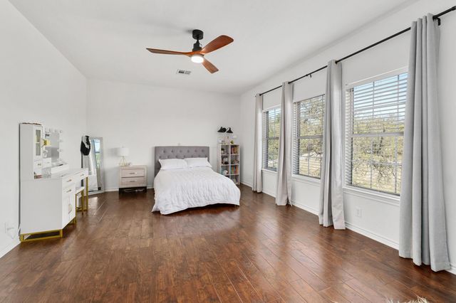 11201 W Cave BLVD, Dripping Springs, TX 78620