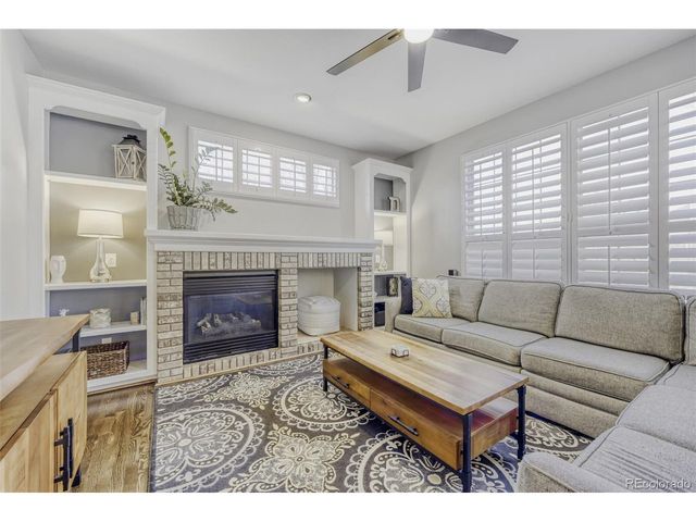 3423 Meadow Creek Pl, Highlands Ranch, CO 80126