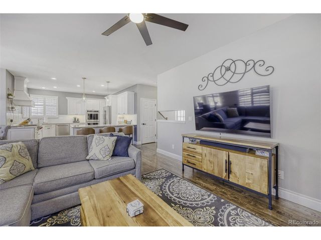 3423 Meadow Creek Pl, Highlands Ranch, CO 80126