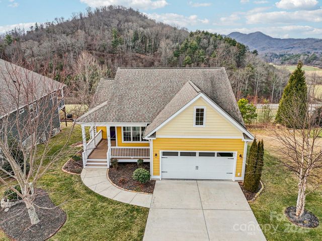 14 Rose Creek Road, Leicester, NC 28748