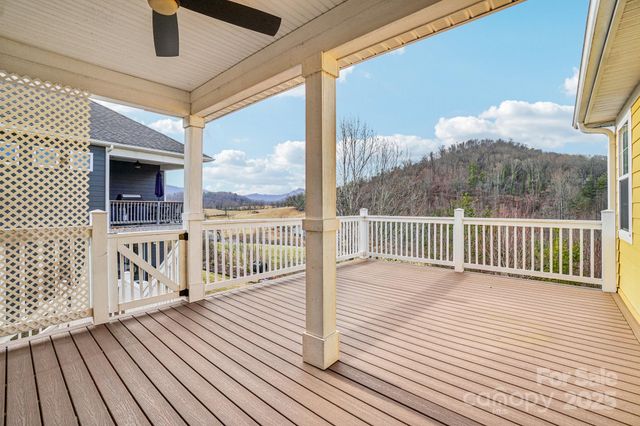 14 Rose Creek Road, Leicester, NC 28748