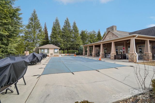 14 Rose Creek Road, Leicester, NC 28748