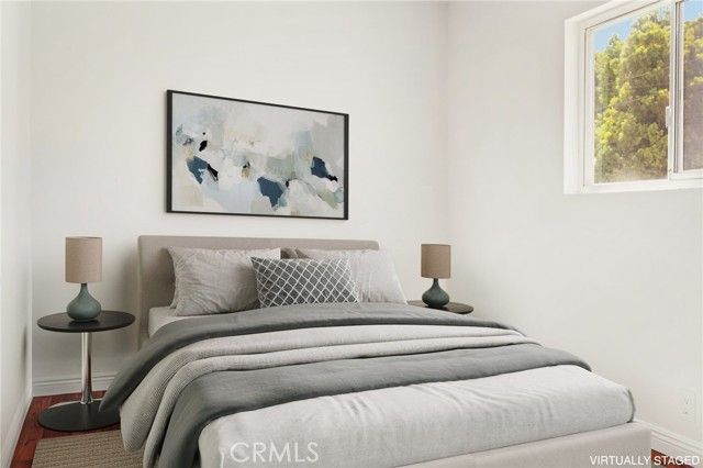 1918 11th Street D, Santa Monica, CA 90404