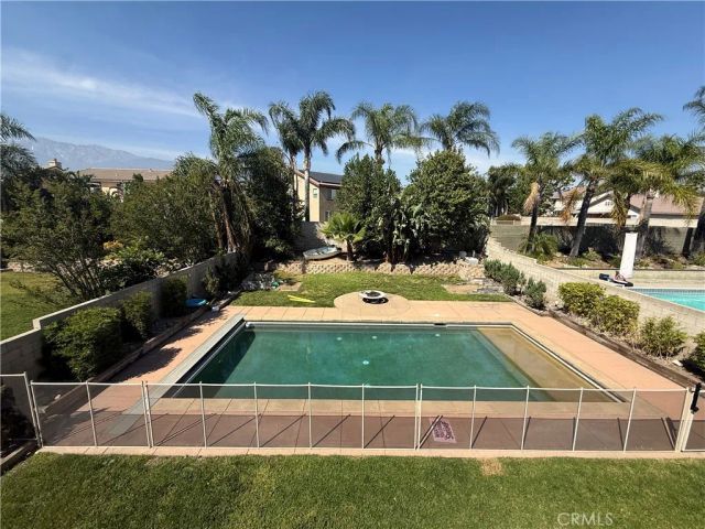 15188 Wright Court, Fontana, CA 92336