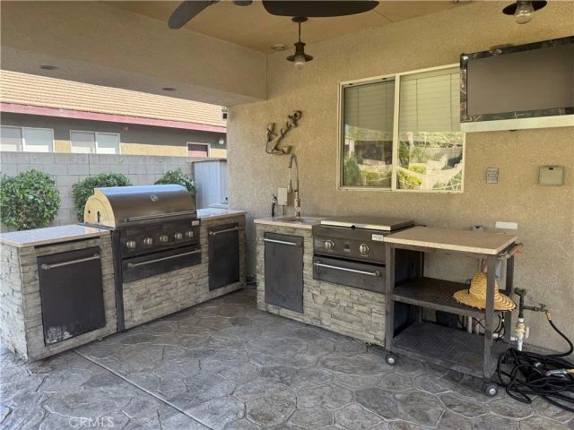 15188 Wright Court, Fontana, CA 92336