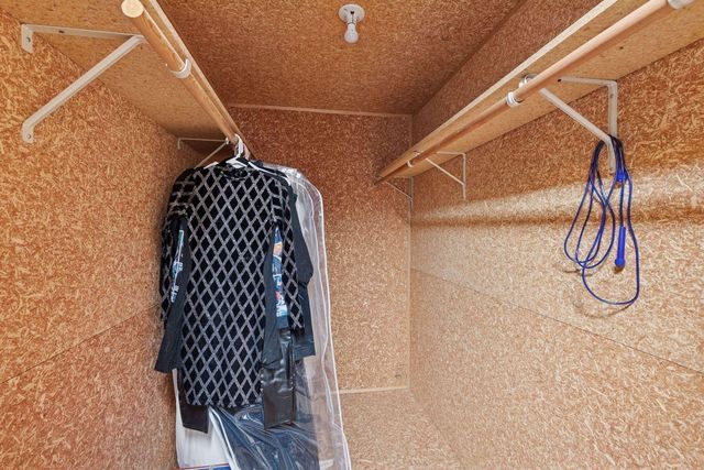 11441 Galtier Drive, Burnsville, MN 55337