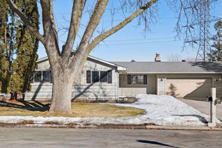 11441 Galtier Drive, Burnsville, MN 55337