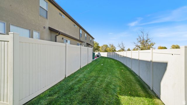 825 S PHEASANT RUN, Orem, UT 84058