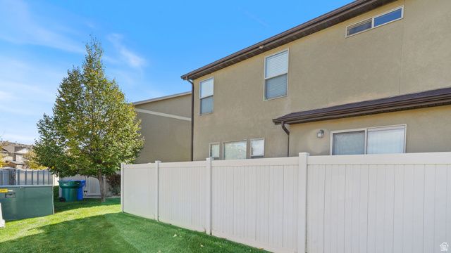825 S PHEASANT RUN, Orem, UT 84058