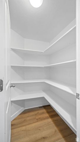 825 S PHEASANT RUN, Orem, UT 84058