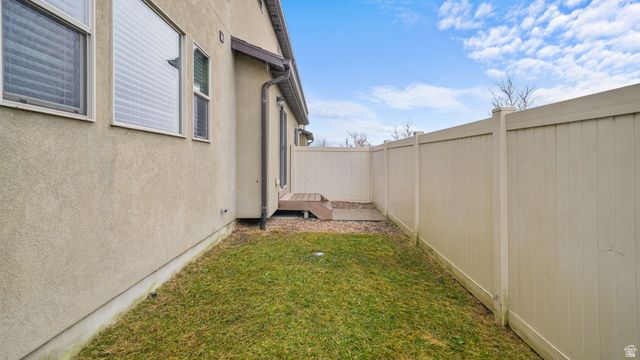 825 S PHEASANT RUN, Orem, UT 84058