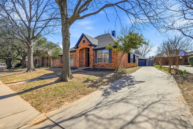 720 Cliffmoor Drive, Keller, TX 76248